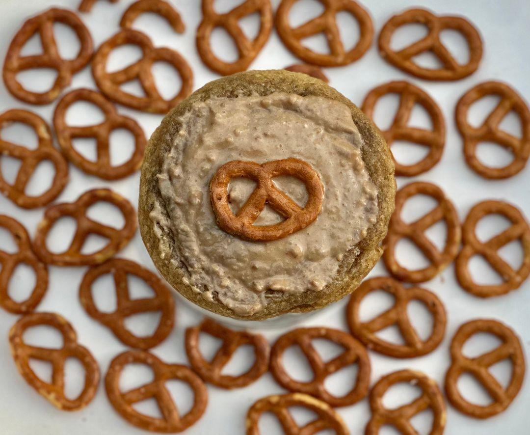 Pretzel Cookie